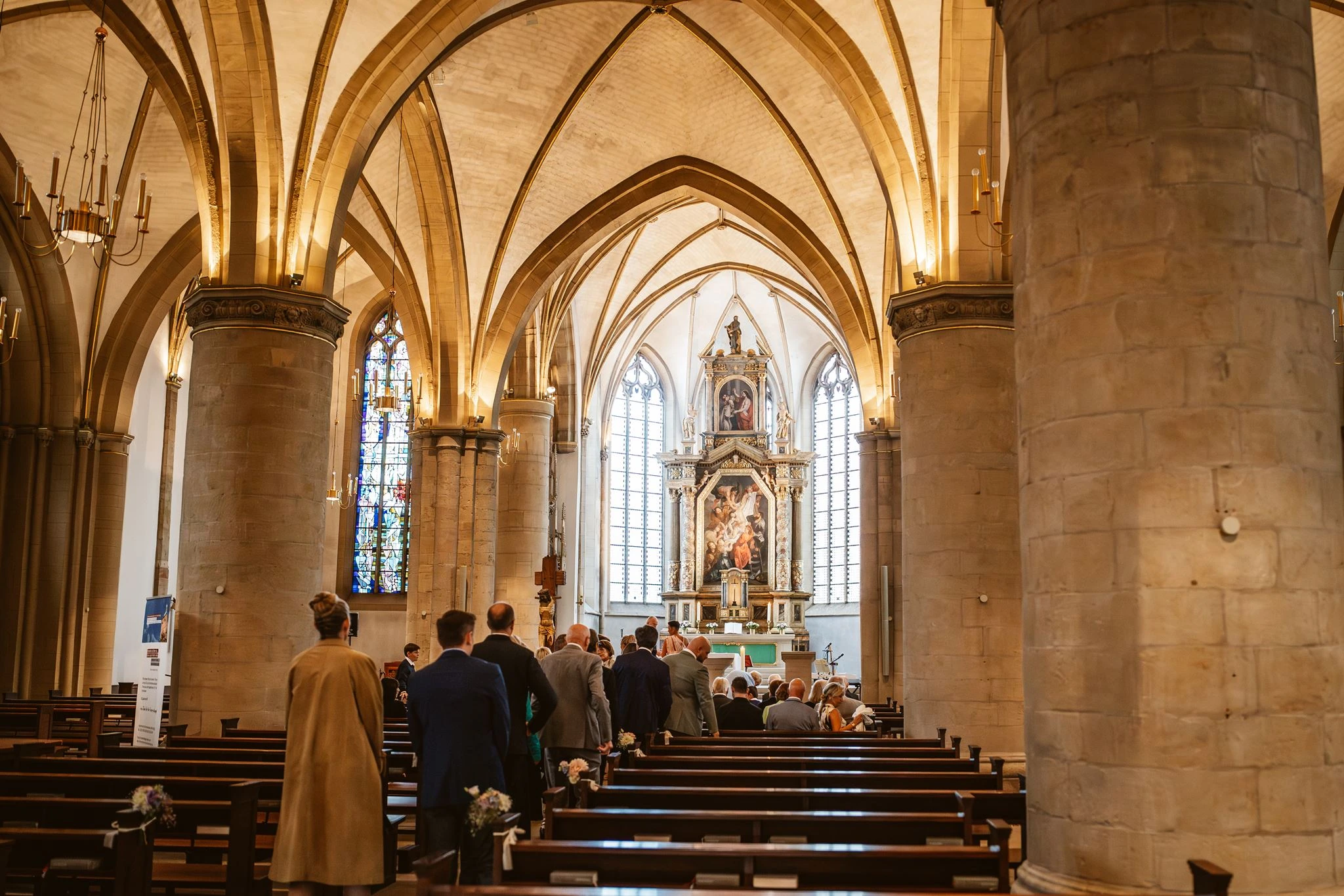 Kirchliche Trauung von Ariane und Benjamin in St. Peter